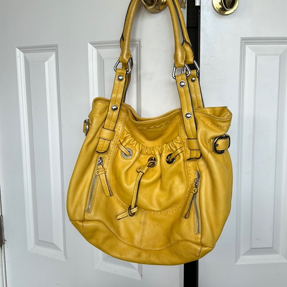 B Makowsky large hobo buttery leather hobo style purse - Picture 1 of 7